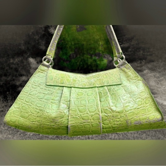 Furla Vintage Crocodile-Embossed Shoulder Bag | Italian design always shines - Picture 2 of 12